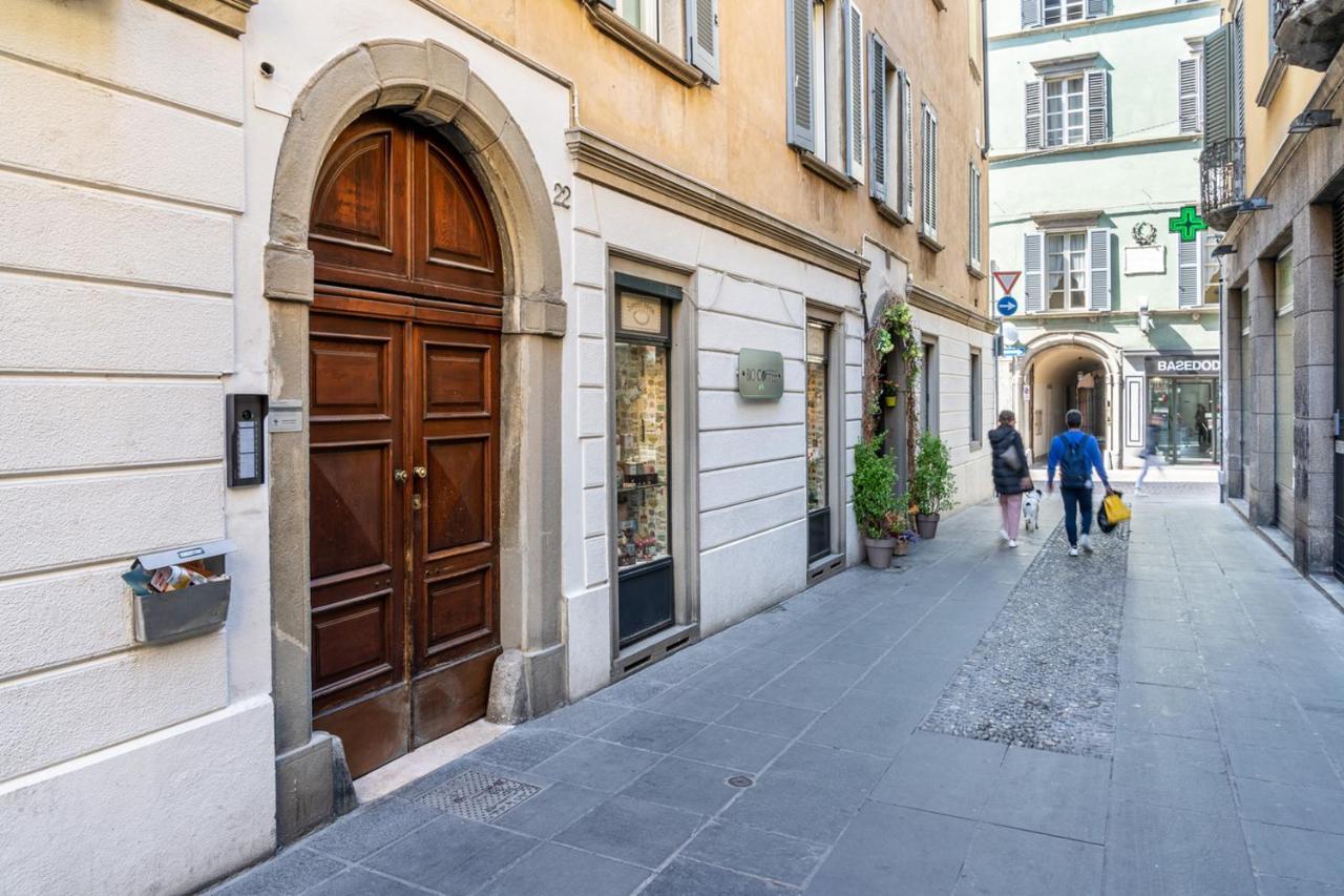 Centro Storico - Leonardo House Apartment Bergamo Exterior photo